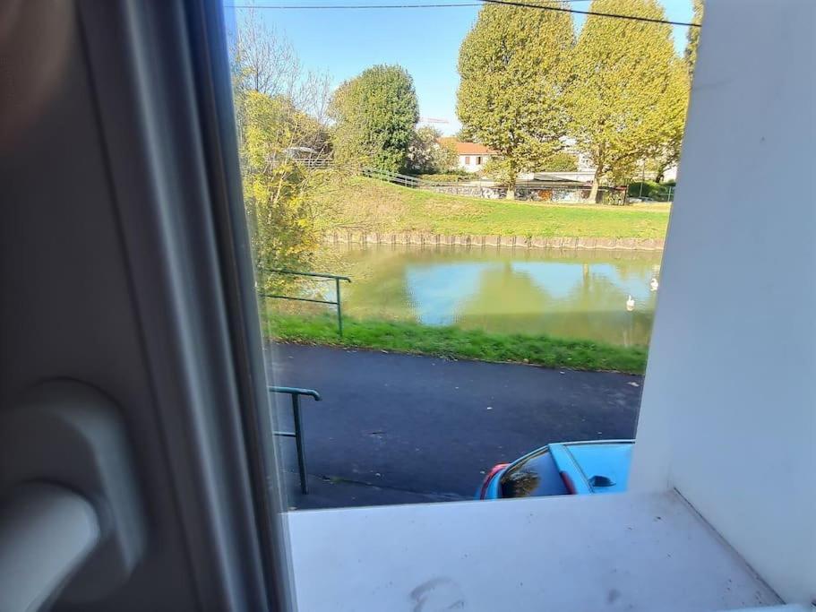 *Au Bord Du Canal*Entre Paris Et Disneyland 谢勒 外观 照片